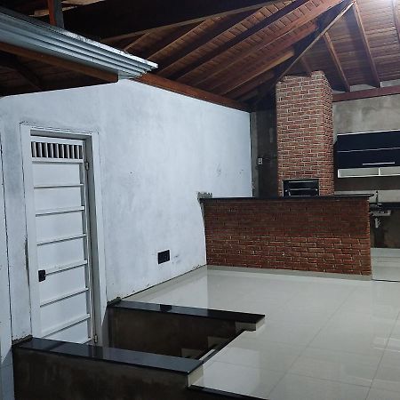 Casa Para Temporada 900 Metros Do Termas Dos Laranjais Villa Olimpia Exterior photo