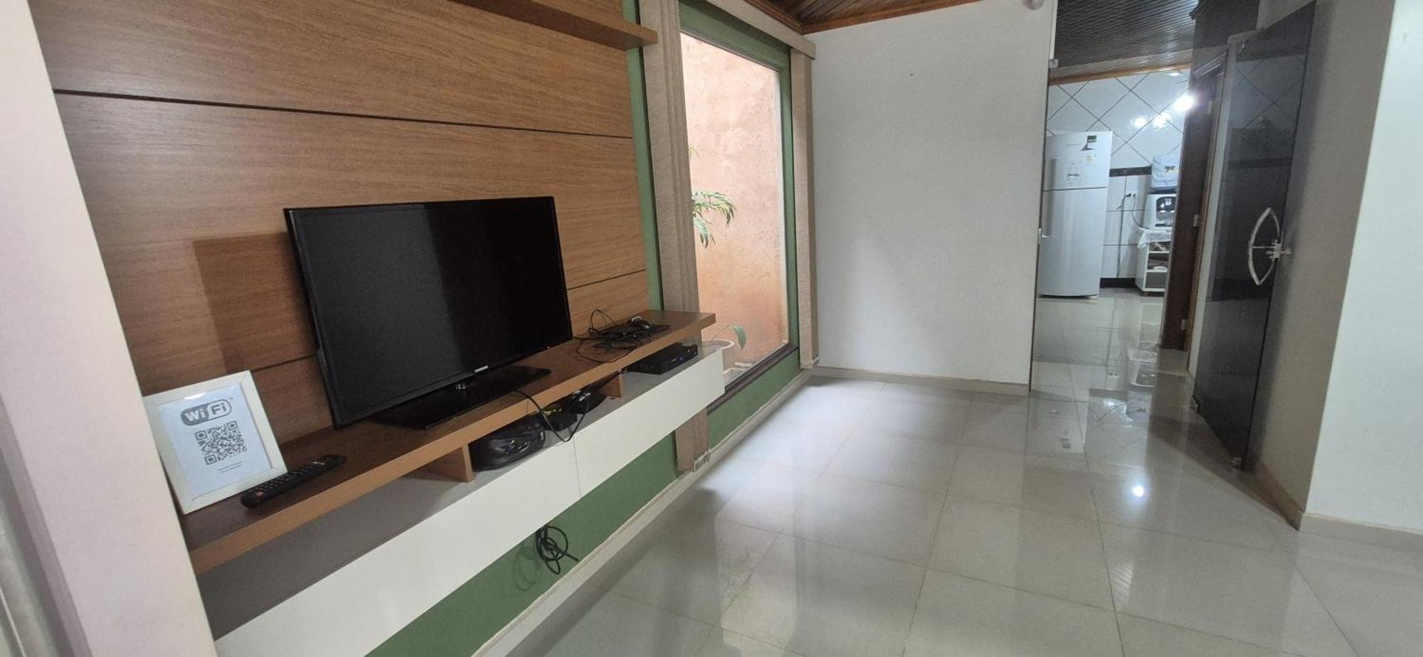 Casa Para Temporada 900 Metros Do Termas Dos Laranjais Villa Olimpia Exterior photo